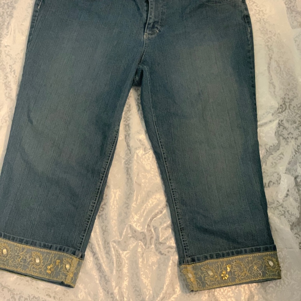 apt .9 bootcut capri jeans size 18w